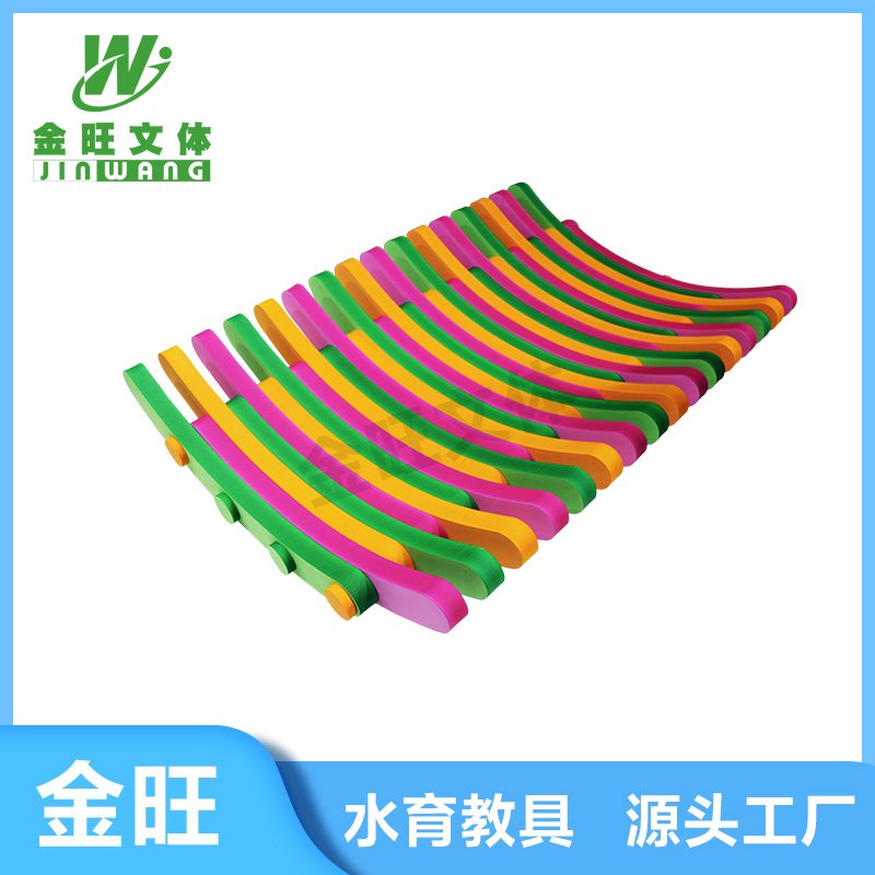 爱游戏ayx体育:阿迪达斯官方玩梗“进城就事”T恤：订单暴增4倍